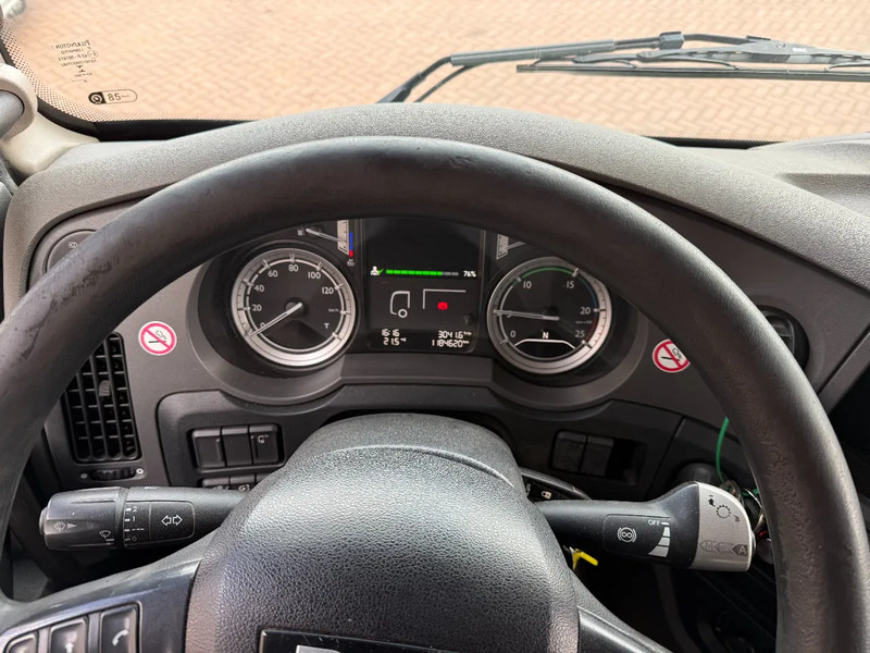DAF XF 460 XF460 6X2 SSC EURO6 CHASSIS -HOLLAND TRUCK - Châssis cabine: photos 3 DAF XF 460 XF460 6X2 SSC EURO6 CHASSIS -HOLLAND TRUCK - Châssis cabine: photos 3