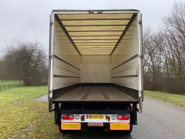 MAN TGS 18.320 TGS 18.320 BAKWAGEN MET LAADKLEP COMPLEET MET 2-ASSIGE AANHANGWAGEN - Camion fourgon: photos 4 MAN TGS 18.320 TGS 18.320 BAKWAGEN MET LAADKLEP COMPLEET MET 2-ASSIGE AANHANGWAGEN - Camion fourgon: photos 4