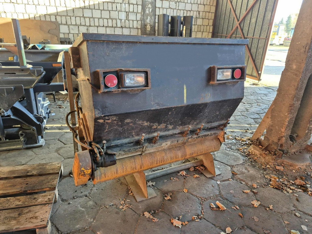 DYNAPAC CC 234HF - Rouleau compresseur: photos 4 DYNAPAC CC 234HF - Rouleau compresseur: photos 4