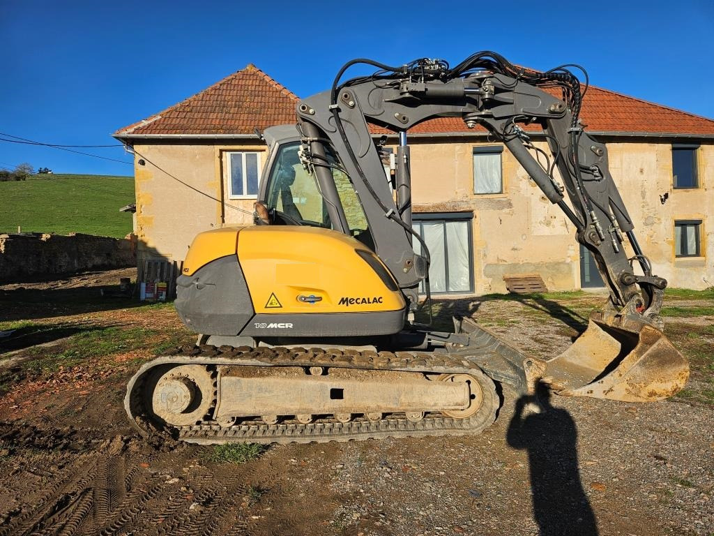 MECALAC 10 MCR - Mini pelle: photos 3 MECALAC 10 MCR - Mini pelle: photos 3