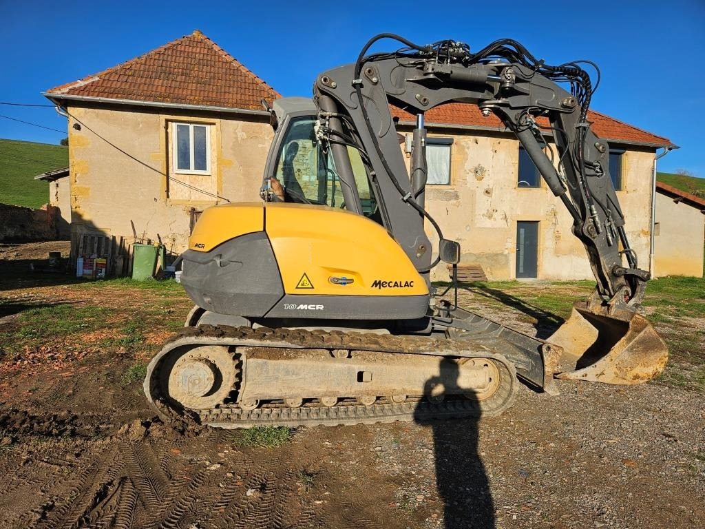 MECALAC 10 MCR - Mini pelle: photos 4 MECALAC 10 MCR - Mini pelle: photos 4