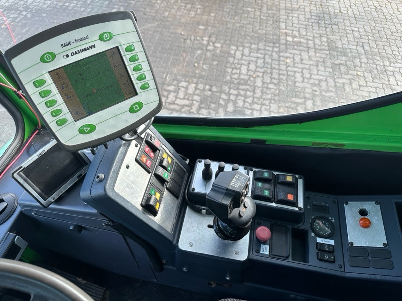 Pulvé automoteur Dammann Trac DT 2000 H: photos 7 Pulvé automoteur Dammann Trac DT 2000 H: photos 7