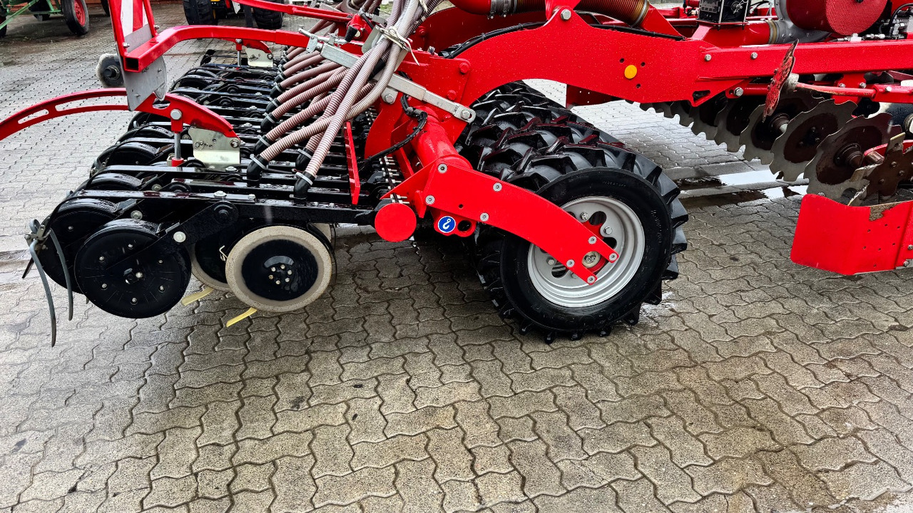 Horsch Pronto 3DC Top Zustand - Semoir: photos 3 Horsch Pronto 3DC Top Zustand - Semoir: photos 3