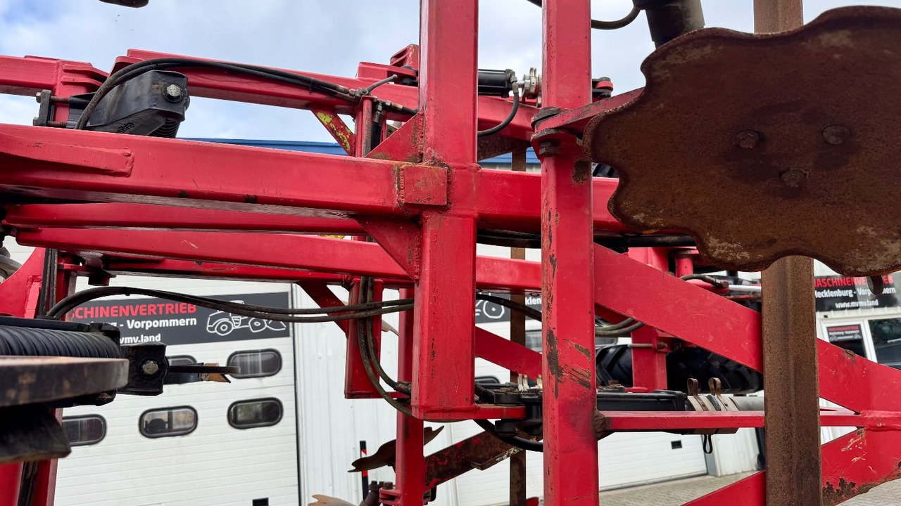 Horsch Tiger 5AS - Bineuse: photos 3 Horsch Tiger 5AS - Bineuse: photos 3