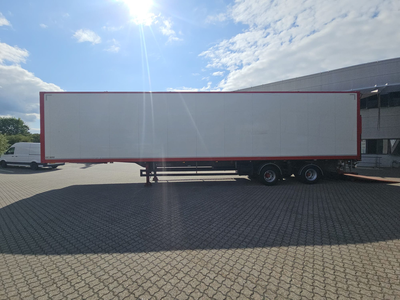 Kel-Berg 2 Aksel City 13,60 - Semi-remorque fourgon: photos 2 Kel-Berg 2 Aksel City 13,60 - Semi-remorque fourgon: photos 2