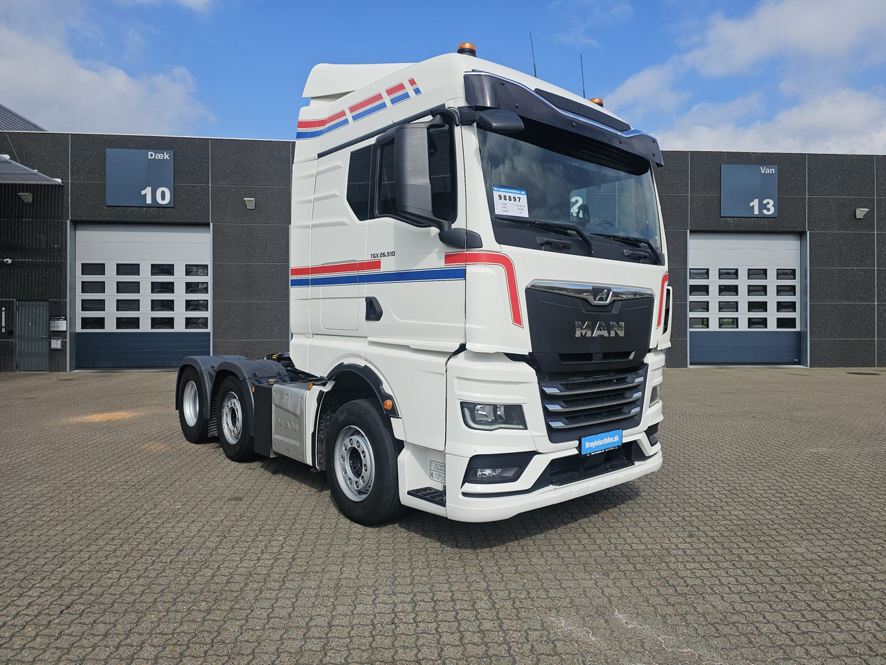 MAN TGX 26.510 - Tracteur routier: photos 2 MAN TGX 26.510 - Tracteur routier: photos 2