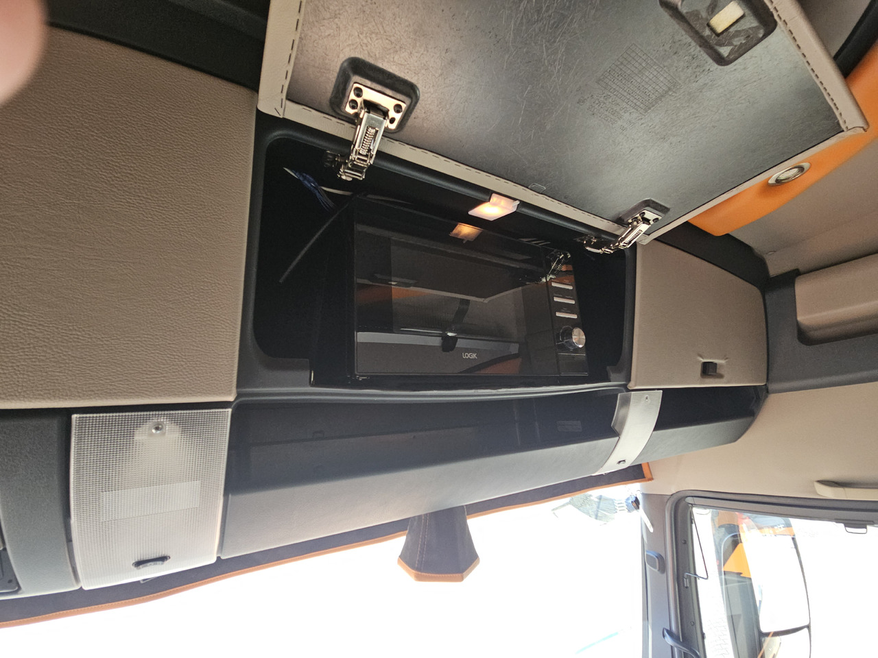 Tracteur routier MAN TGX 26.510: photos 17