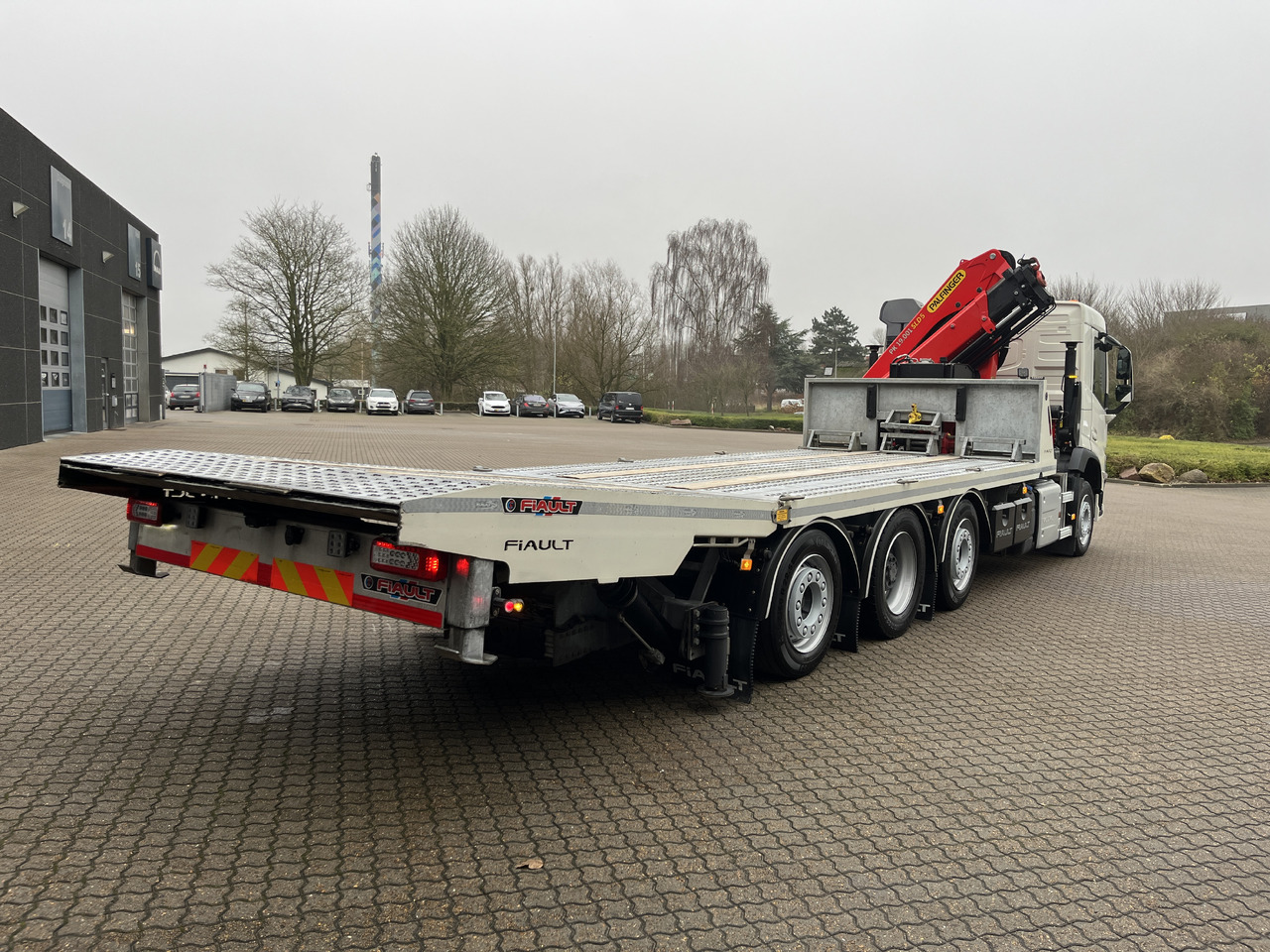 Volvo FM500 - Camion porte-voitures, Camion grue: photos 5 Volvo FM500 - Camion porte-voitures, Camion grue: photos 5