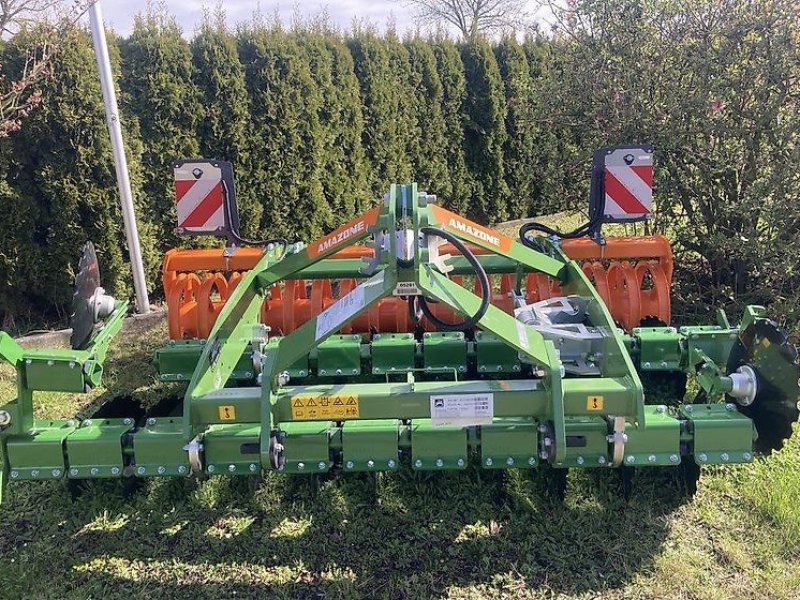 Amazone Catros 3003 - Cover crop: photos 1 Amazone Catros 3003 - Cover crop: photos 1