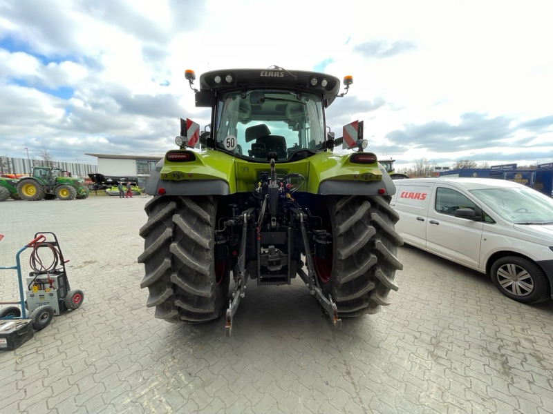 CLAAS Arion 660 CMATIC - Tracteur agricole: photos 4 CLAAS Arion 660 CMATIC - Tracteur agricole: photos 4