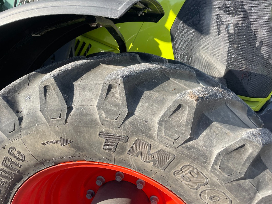 CLAAS Arion 660 CMATIC - Tracteur agricole: photos 3 CLAAS Arion 660 CMATIC - Tracteur agricole: photos 3