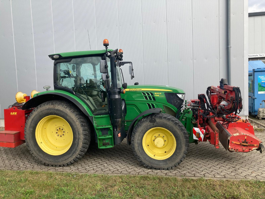 John Deere 6110R - Tracteur agricole: photos 1 John Deere 6110R - Tracteur agricole: photos 1