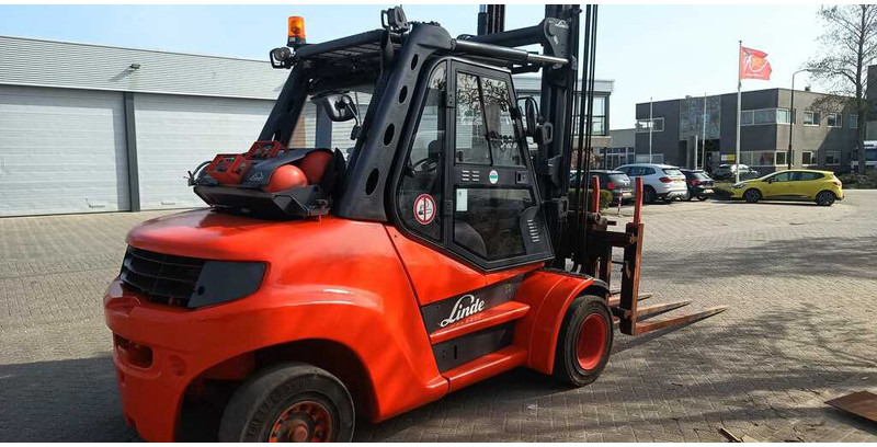 Linde H80T900 H80T-900 - Chariot élévateur à gaz: photos 3 Linde H80T900 H80T-900 - Chariot élévateur à gaz: photos 3