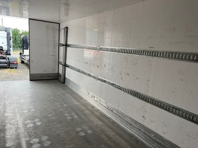 Camion frigorifique Mercedes-Benz Antos1835 Tiefkühlaufbau  Ladebordw. Thermoking: photos 27