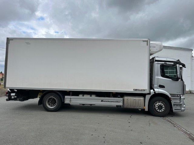 Camion frigorifique Mercedes-Benz Antos1835 Tiefkühlaufbau  Ladebordw. Thermoking: photos 11