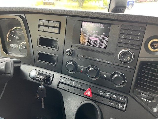 Camion frigorifique Mercedes-Benz Antos1835 Tiefkühlaufbau  Ladebordw. Thermoking: photos 22