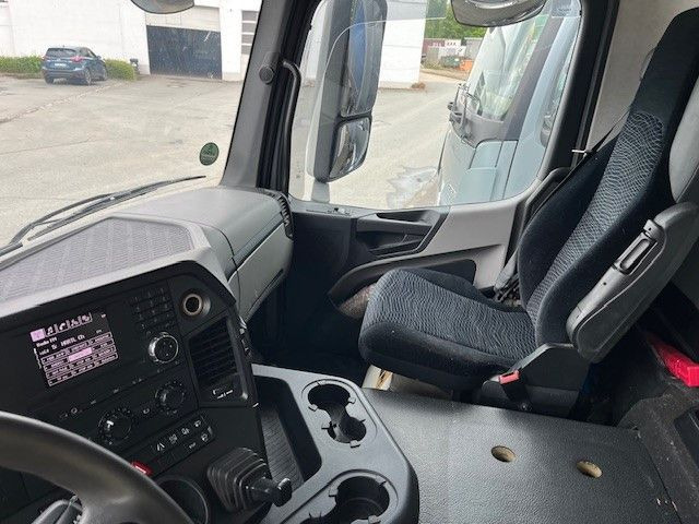 Camion frigorifique Mercedes-Benz Antos1835 Tiefkühlaufbau  Ladebordw. Thermoking: photos 24