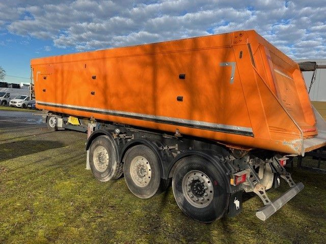 Schmitz Cargobull SKI 24 7,2 Alu Kastenmulde Verschleißboden neu - Semi-remorque benne: photos 2 Schmitz Cargobull SKI 24 7,2 Alu Kastenmulde Verschleißboden neu - Semi-remorque benne: photos 2