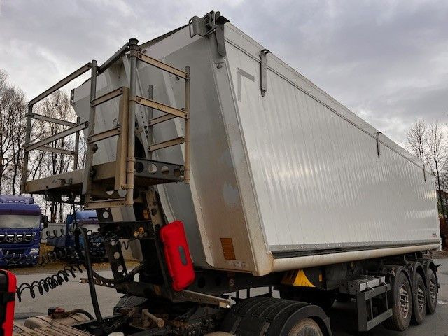 Schmitz Cargobull SKI 24 Großraum Alu Kastenmulde Kombitür - Semi-remorque benne: photos 2 Schmitz Cargobull SKI 24 Großraum Alu Kastenmulde Kombitür - Semi-remorque benne: photos 2