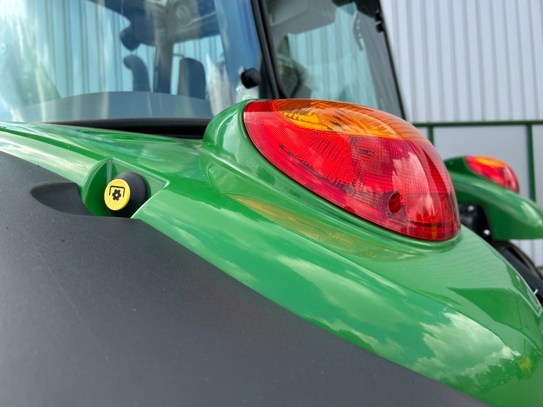 Tracteur agricole neuf John Deere 5100M **MIETRÜCKLÄUFER**: photos 7