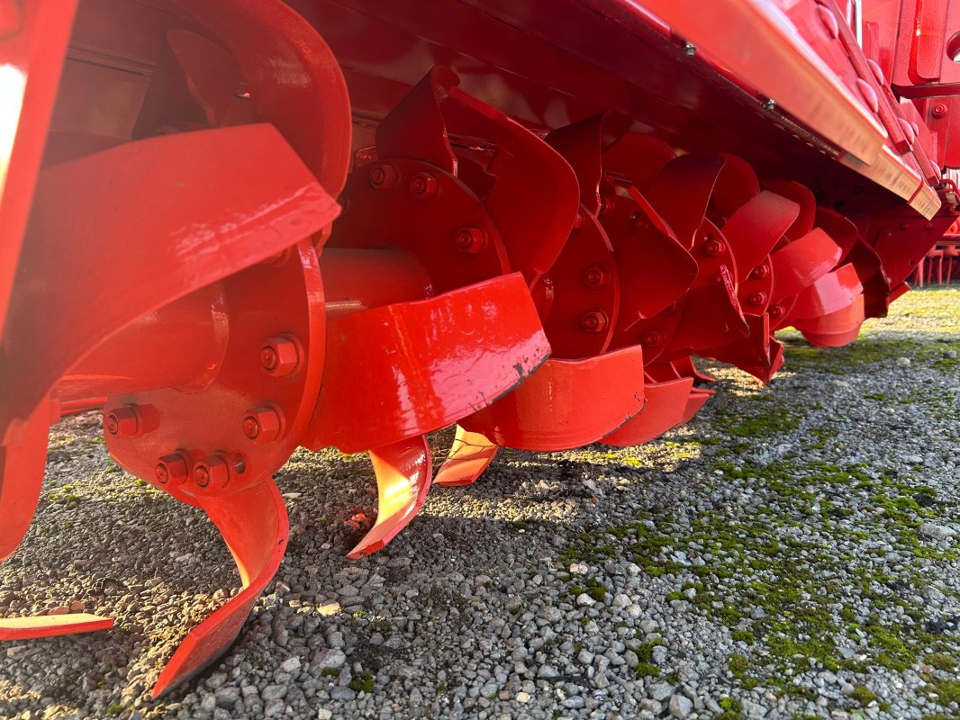 Kuhn EL 122-280 - Outils du sol: photos 2 Kuhn EL 122-280 - Outils du sol: photos 2