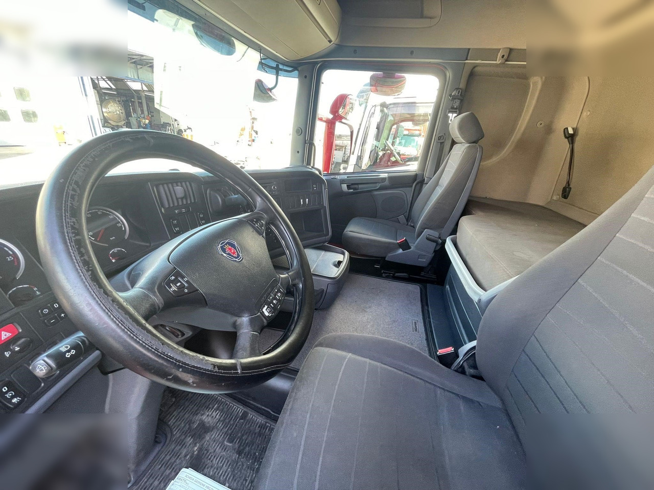 SCANIA R450 - Camion porte-conteneur/ Caisse mobile: photos 3 SCANIA R450 - Camion porte-conteneur/ Caisse mobile: photos 3