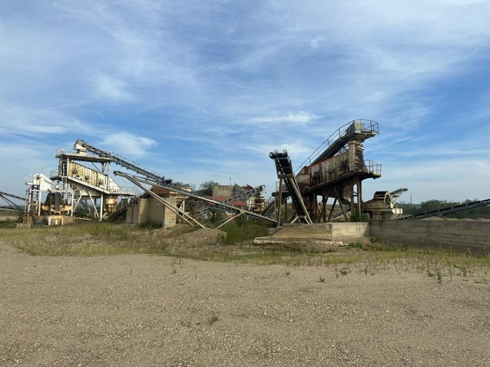 Metso 300 t kieswaschanlage und Splitt Anlage - Engins de chantier: photos 1 Metso 300 t kieswaschanlage und Splitt Anlage - Engins de chantier: photos 1