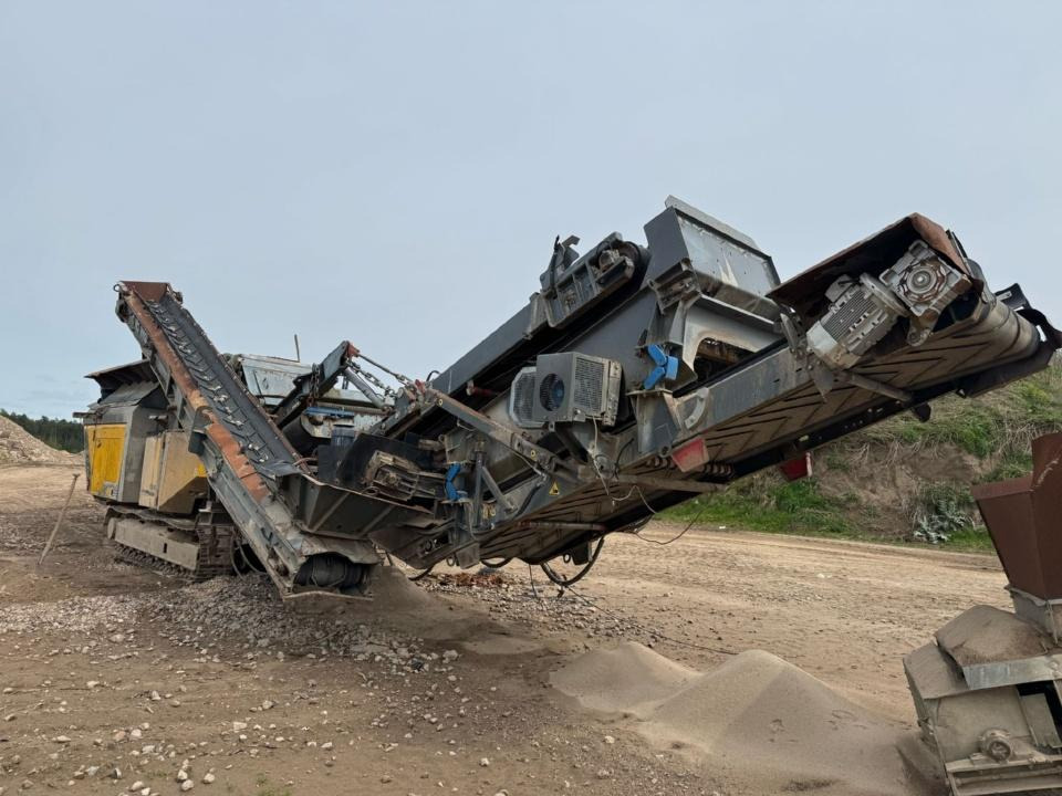 Rubble Master 1000 GO Mobile Brecher Anlage - Concasseur mobile: photos 1 Rubble Master 1000 GO Mobile Brecher Anlage - Concasseur mobile: photos 1