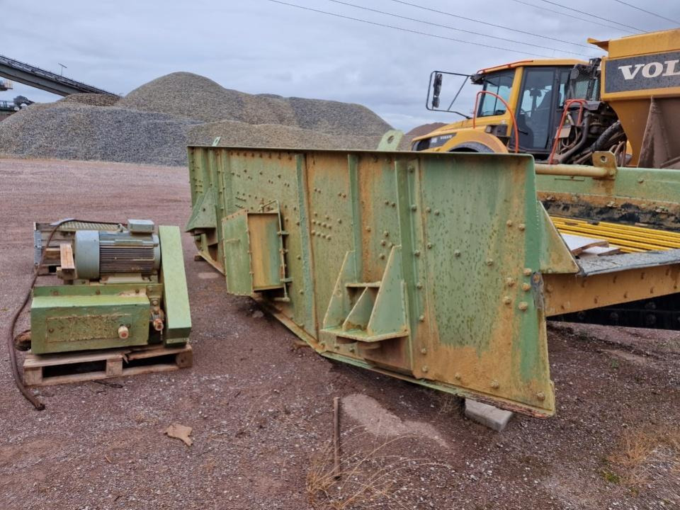 Stichweh 6m Eindeck Siebmaschine 2,4 m × 6 m - Crible: photos 2 Stichweh 6m Eindeck Siebmaschine 2,4 m × 6 m - Crible: photos 2