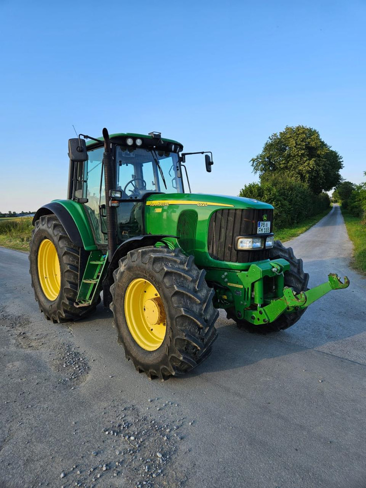 Tracteur agricole John Deere 6920: photos 6
