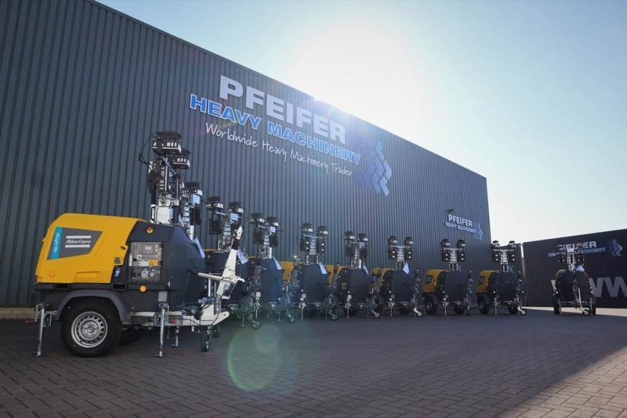 Atlas Copco Hilight H6+ Valid inspection, *Guarantee! Max Boom - Mat d'éclairage: photos 1 Atlas Copco Hilight H6+ Valid inspection, *Guarantee! Max Boom - Mat d'éclairage: photos 1