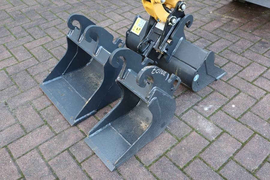 Mini pelle CAT 300.9D Valid inspection, *Guarantee! Hydr Quickcou: photos 13