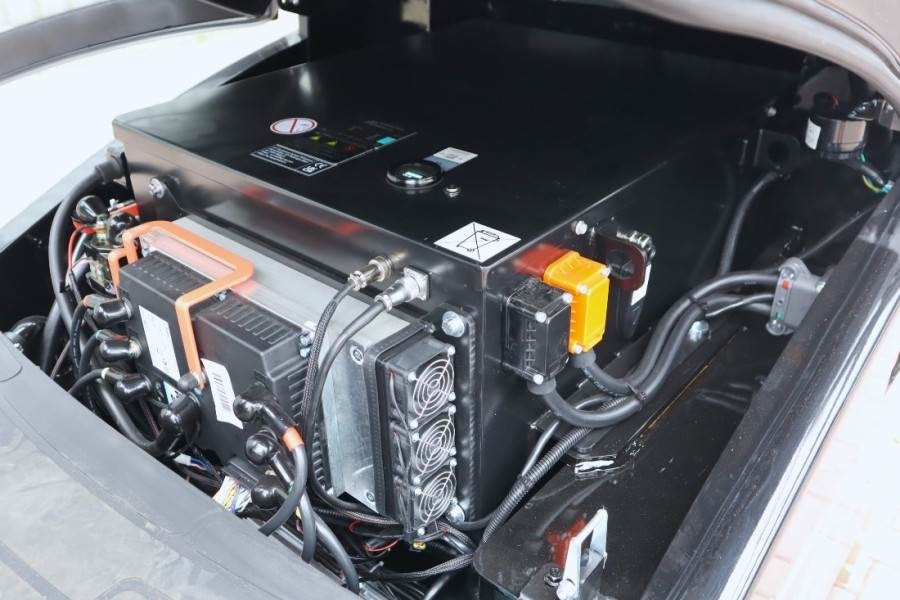 EP EFL253 Valid inspection, *Guarantee! Electric Lith - Chariot élévateur diesel: photos 5 EP EFL253 Valid inspection, *Guarantee! Electric Lith - Chariot élévateur diesel: photos 5