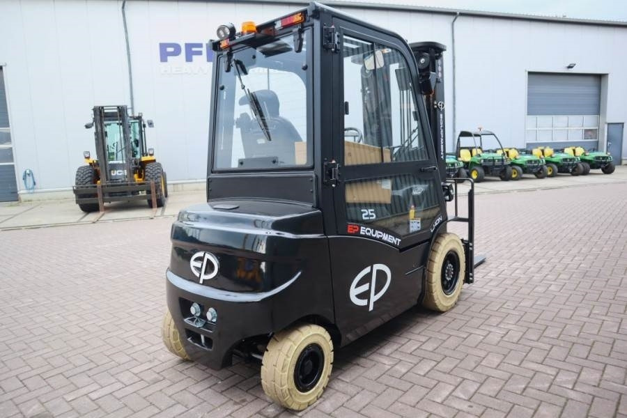 EP EFL253 Valid inspection, *Guarantee! Electric Lith - Chariot élévateur diesel: photos 2 EP EFL253 Valid inspection, *Guarantee! Electric Lith - Chariot élévateur diesel: photos 2