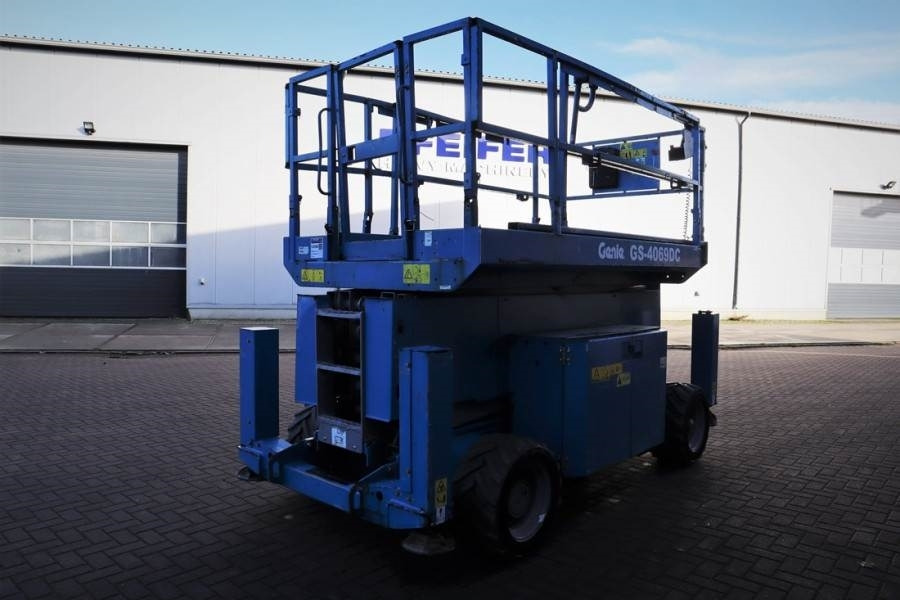 Genie GS4069 Electric, 14m Working Height, 363kg Capacit  - Nacelle ciseaux: photos 2 Genie GS4069 Electric, 14m Working Height, 363kg Capacit  - Nacelle ciseaux: photos 2