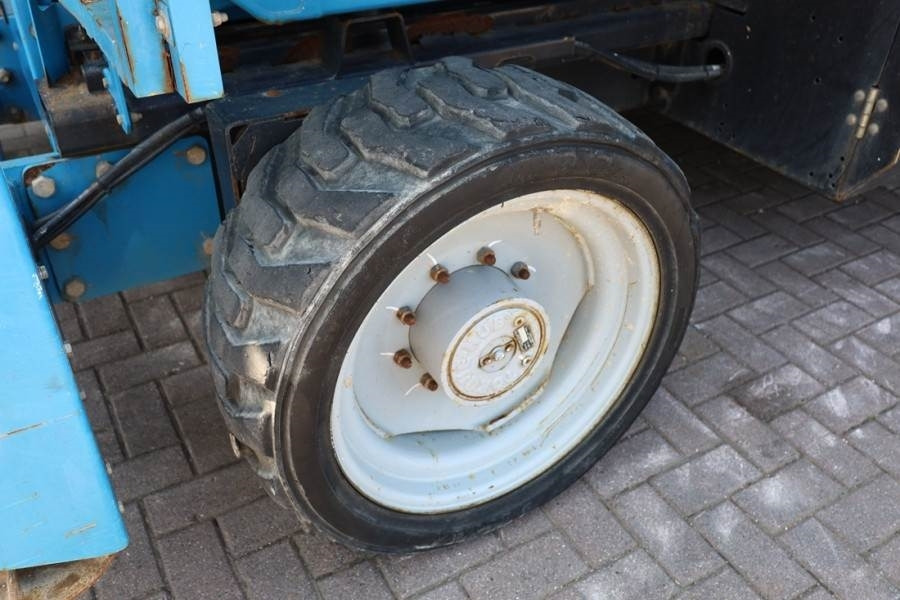 Genie GS5390 Diesel, 4x4 Drive, 18.15m Working Height, 6 en crédit-bail Genie GS5390 Diesel, 4x4 Drive, 18.15m Working Height, 6: photos 15 Genie GS5390 Diesel, 4x4 Drive, 18.15m Working Height, 6 en crédit-bail Genie GS5390 Diesel, 4x4 Drive, 18.15m Working Height, 6: photos 15