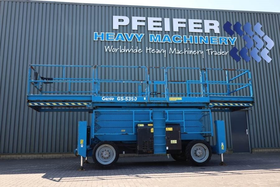 Genie GS5390 Diesel, 4x4 Drive, 18.15m Working Height, 6 en crédit-bail Genie GS5390 Diesel, 4x4 Drive, 18.15m Working Height, 6: photos 10 Genie GS5390 Diesel, 4x4 Drive, 18.15m Working Height, 6 en crédit-bail Genie GS5390 Diesel, 4x4 Drive, 18.15m Working Height, 6: photos 10