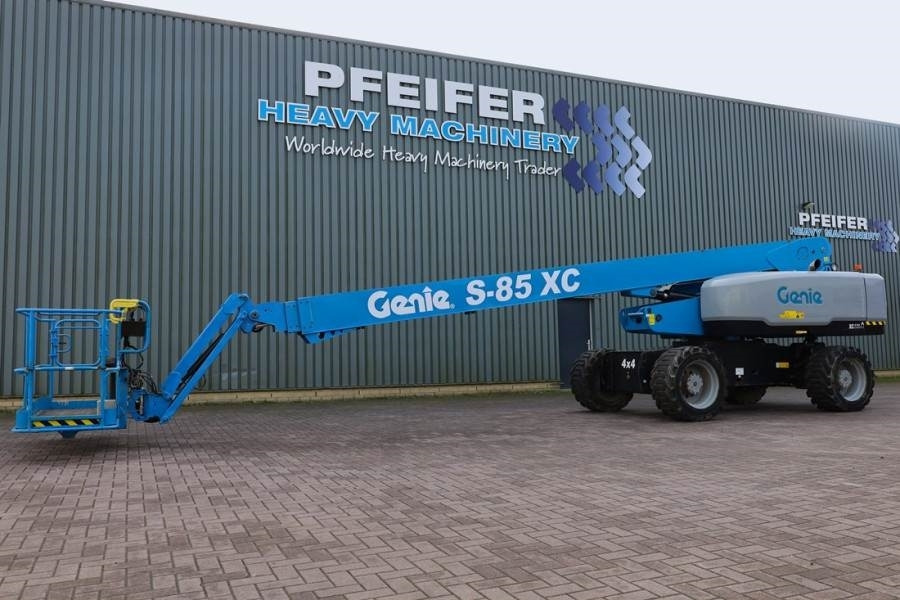 Genie S-85XC Valid inspection, *Guarantee! Diesel, 4x4 D - Nacelle télescopique: photos 1 Genie S-85XC Valid inspection, *Guarantee! Diesel, 4x4 D - Nacelle télescopique: photos 1