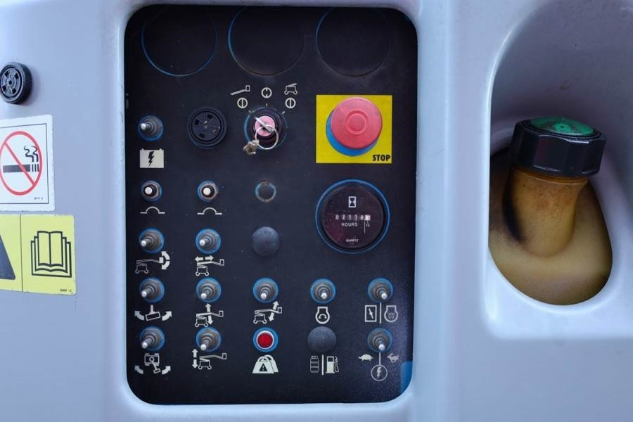 Genie Z34/22 Diesel, 4x4 Drive, 12.6m Working Height, 6.  - Nacelle articulée: photos 4 Genie Z34/22 Diesel, 4x4 Drive, 12.6m Working Height, 6.  - Nacelle articulée: photos 4