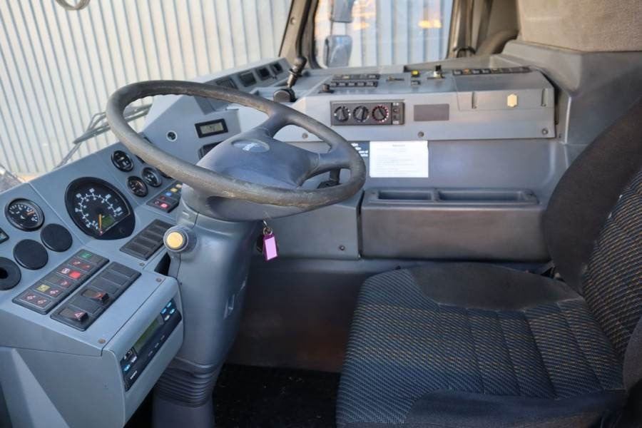 Grove GMK3055 Diesel, 6x6x6, 55t Capacity, 43m Main Boom - Grue tout-terrain: photos 4 Grove GMK3055 Diesel, 6x6x6, 55t Capacity, 43m Main Boom - Grue tout-terrain: photos 4