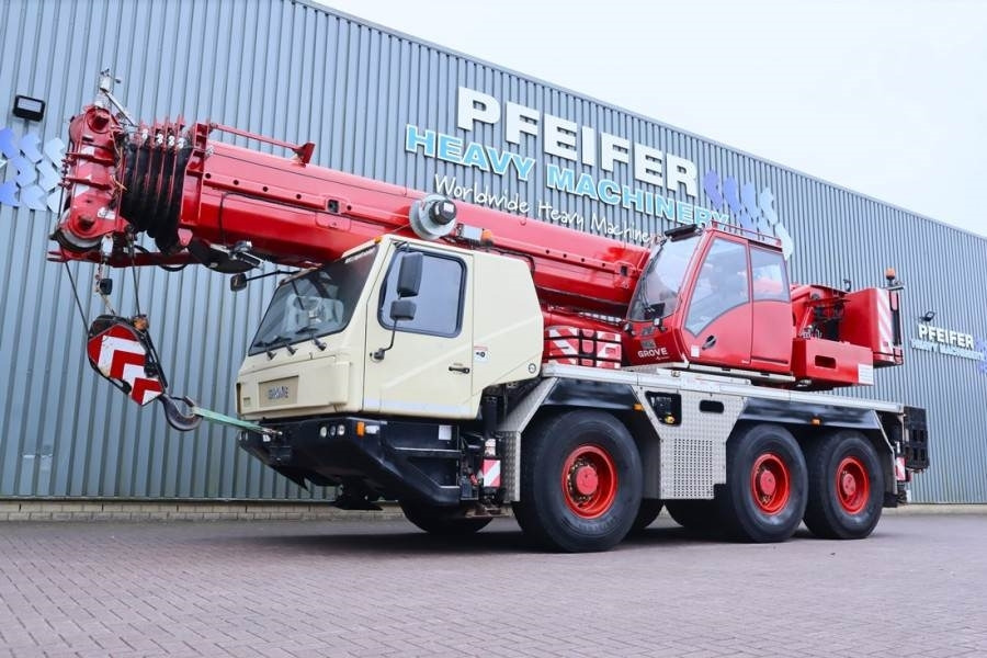 Grove GMK3060 Diesel, 6x6x6 Drive, 60t Capacity, 43m Mai - Grue tout-terrain: photos 1 Grove GMK3060 Diesel, 6x6x6 Drive, 60t Capacity, 43m Mai - Grue tout-terrain: photos 1
