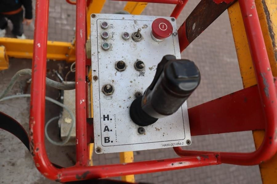 HAB S195-24 D4WDS Diesel, 4x4 Drive, 19.5m Working Hei - Nacelle ciseaux: photos 4 HAB S195-24 D4WDS Diesel, 4x4 Drive, 19.5m Working Hei - Nacelle ciseaux: photos 4