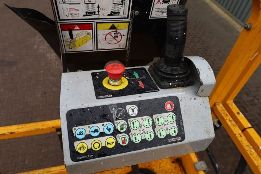 Haulotte Compact 12RTE Electric, 12m Working Height, 450kg  - Nacelle ciseaux: photos 5 Haulotte Compact 12RTE Electric, 12m Working Height, 450kg  - Nacelle ciseaux: photos 5