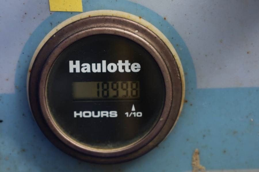 Haulotte H15SXL Diesel, 4x4 Drive, 15m Working Height, 500k - Nacelle ciseaux: photos 5 Haulotte H15SXL Diesel, 4x4 Drive, 15m Working Height, 500k - Nacelle ciseaux: photos 5