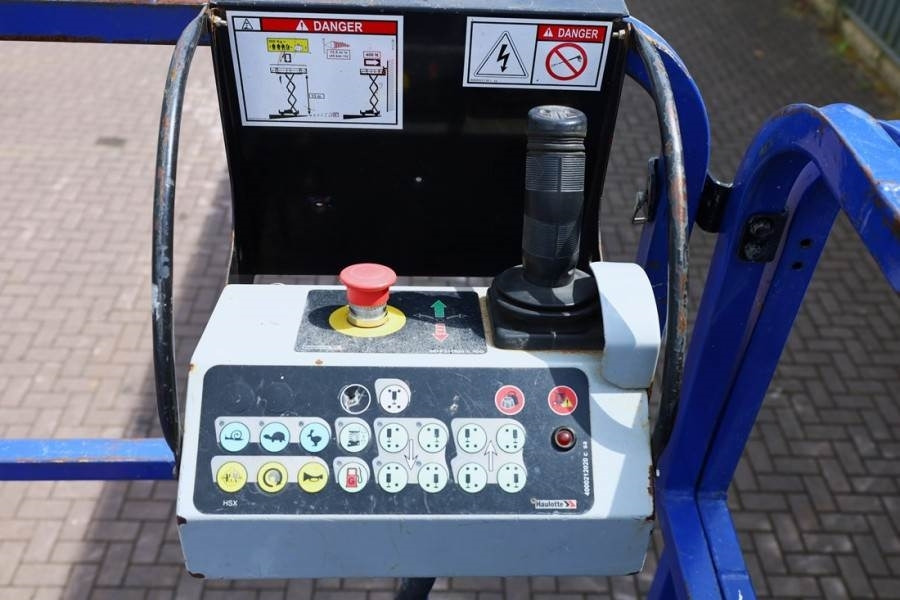 Haulotte H15SXL Diesel, 4x4 Drive, 15m Working Height, 500k - Nacelle ciseaux: photos 5 Haulotte H15SXL Diesel, 4x4 Drive, 15m Working Height, 500k - Nacelle ciseaux: photos 5