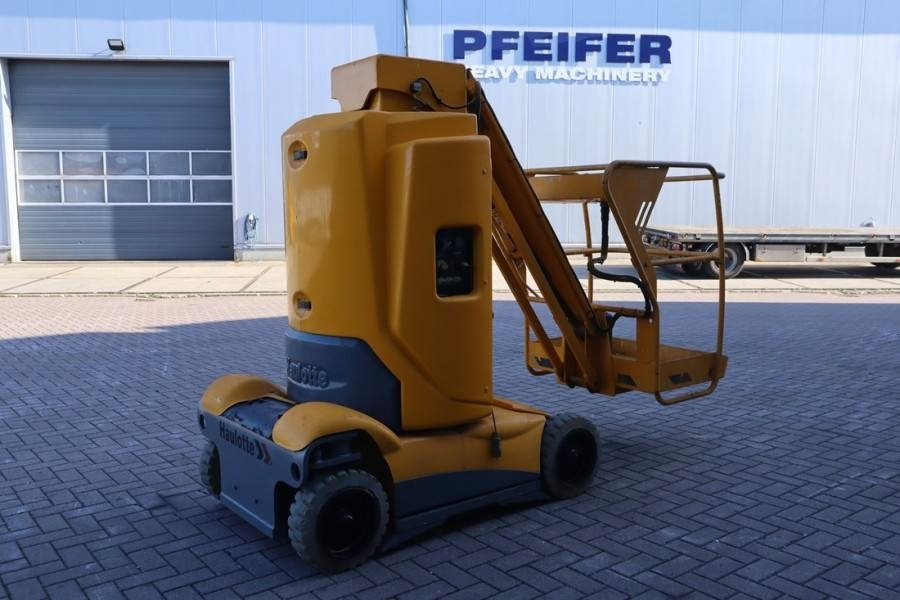 Haulotte STAR 10 Electric, 10m Working Height, 3m Reach, 20 - Nacelle ciseaux: photos 2 Haulotte STAR 10 Electric, 10m Working Height, 3m Reach, 20 - Nacelle ciseaux: photos 2