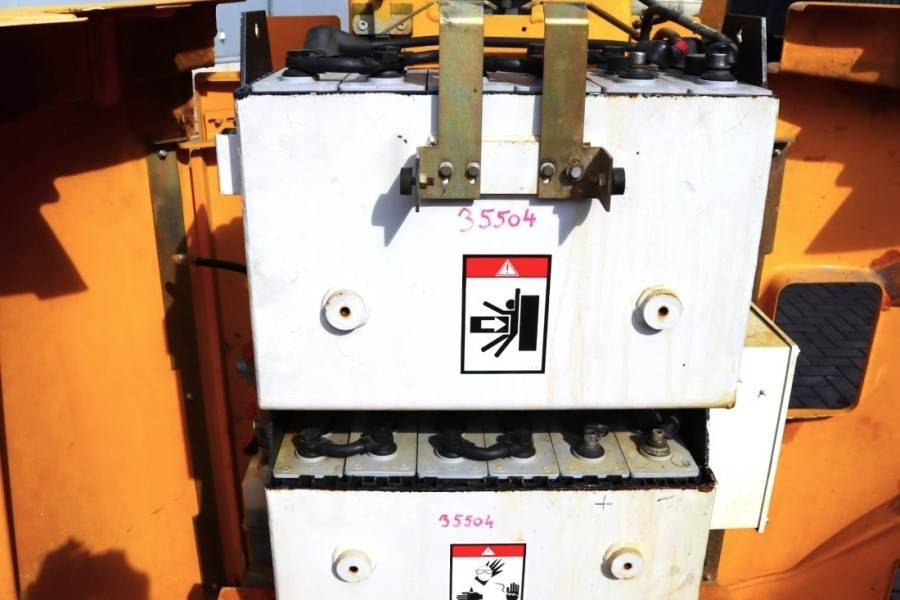 Haulotte Star 10AC Electric, 10m Working Height, 3m Reach, - Nacelle articulée: photos 3 Haulotte Star 10AC Electric, 10m Working Height, 3m Reach, - Nacelle articulée: photos 3