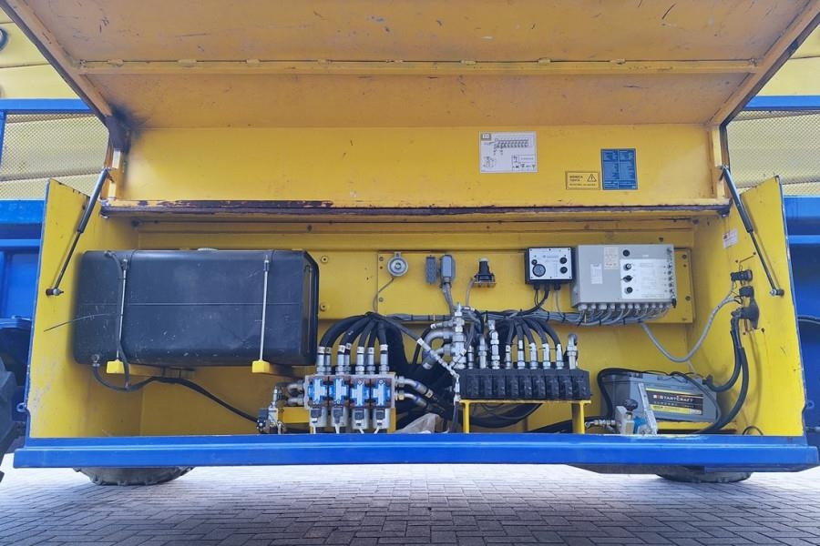 Nacelle ciseaux JLG 245-25 Diesel, 4x4 Drive, 26m Working Height, 750k: photos 13 Nacelle ciseaux JLG 245-25 Diesel, 4x4 Drive, 26m Working Height, 750k: photos 13