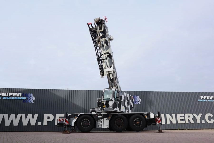 Liebherr LTC1055-3.1 Diesel, 6x6x6 Drive, 55t Capacity, 36m - Grue tout-terrain: photos 2 Liebherr LTC1055-3.1 Diesel, 6x6x6 Drive, 55t Capacity, 36m - Grue tout-terrain: photos 2