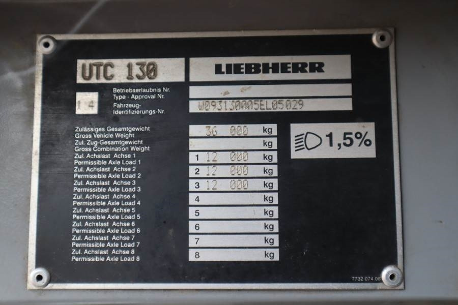 Liebherr LTC1055-3.1 Diesel, 6x6x6 Drive, 55t Capacity, 36m - Grue tout-terrain: photos 5 Liebherr LTC1055-3.1 Diesel, 6x6x6 Drive, 55t Capacity, 36m - Grue tout-terrain: photos 5